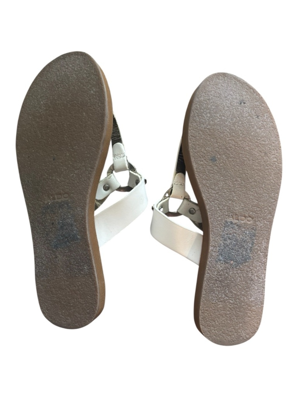 ALDO TAN THONG SANDALS GOLD ACCENTS - Picture 8 of 8